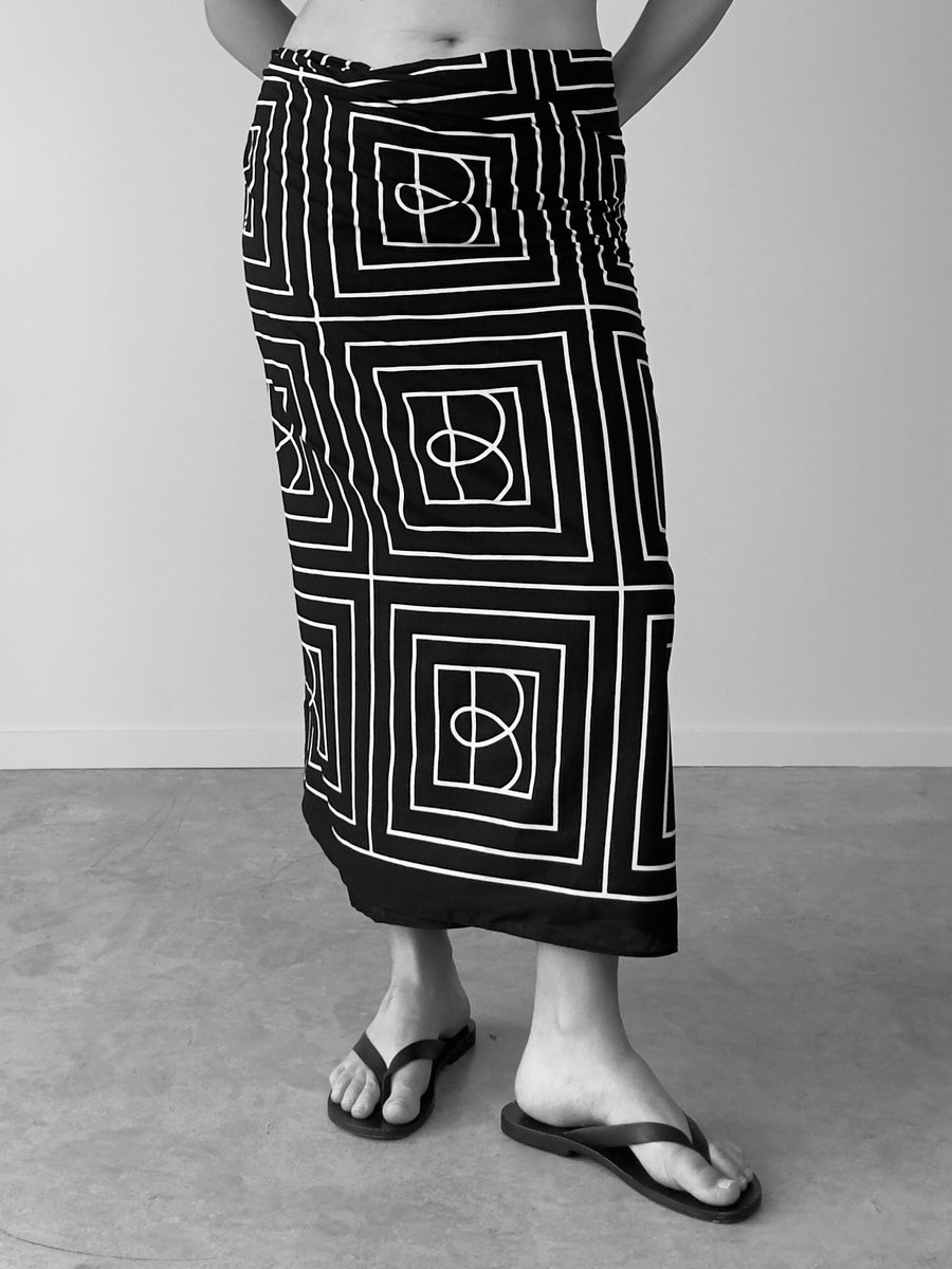 Black Sarong – beiged