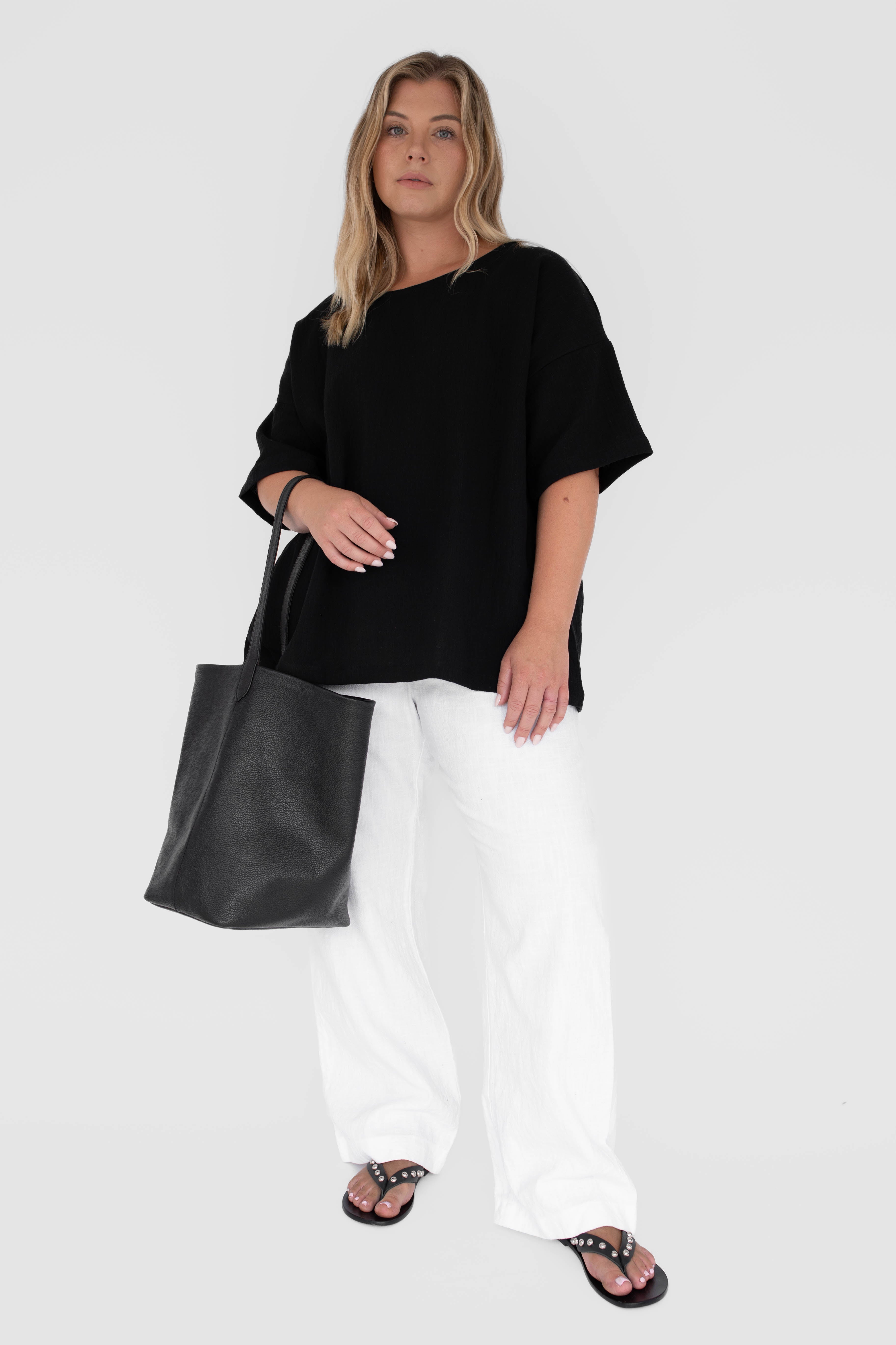 Oversized tee - thick black muslin