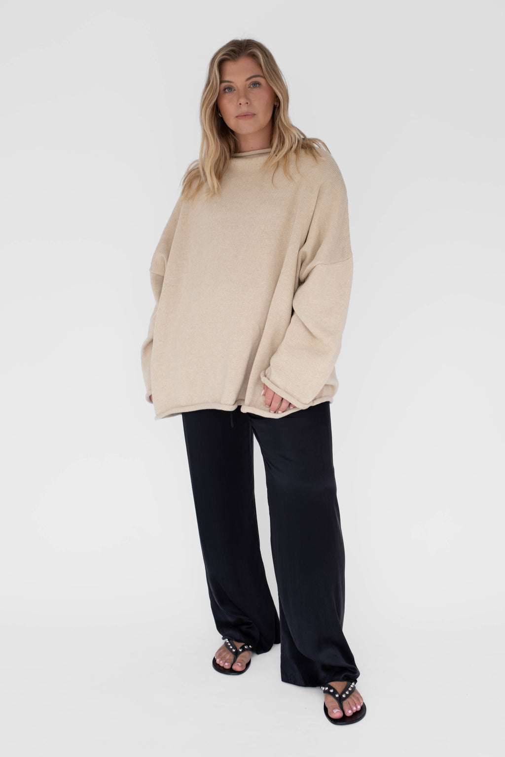 Rolled neck sweater - sand