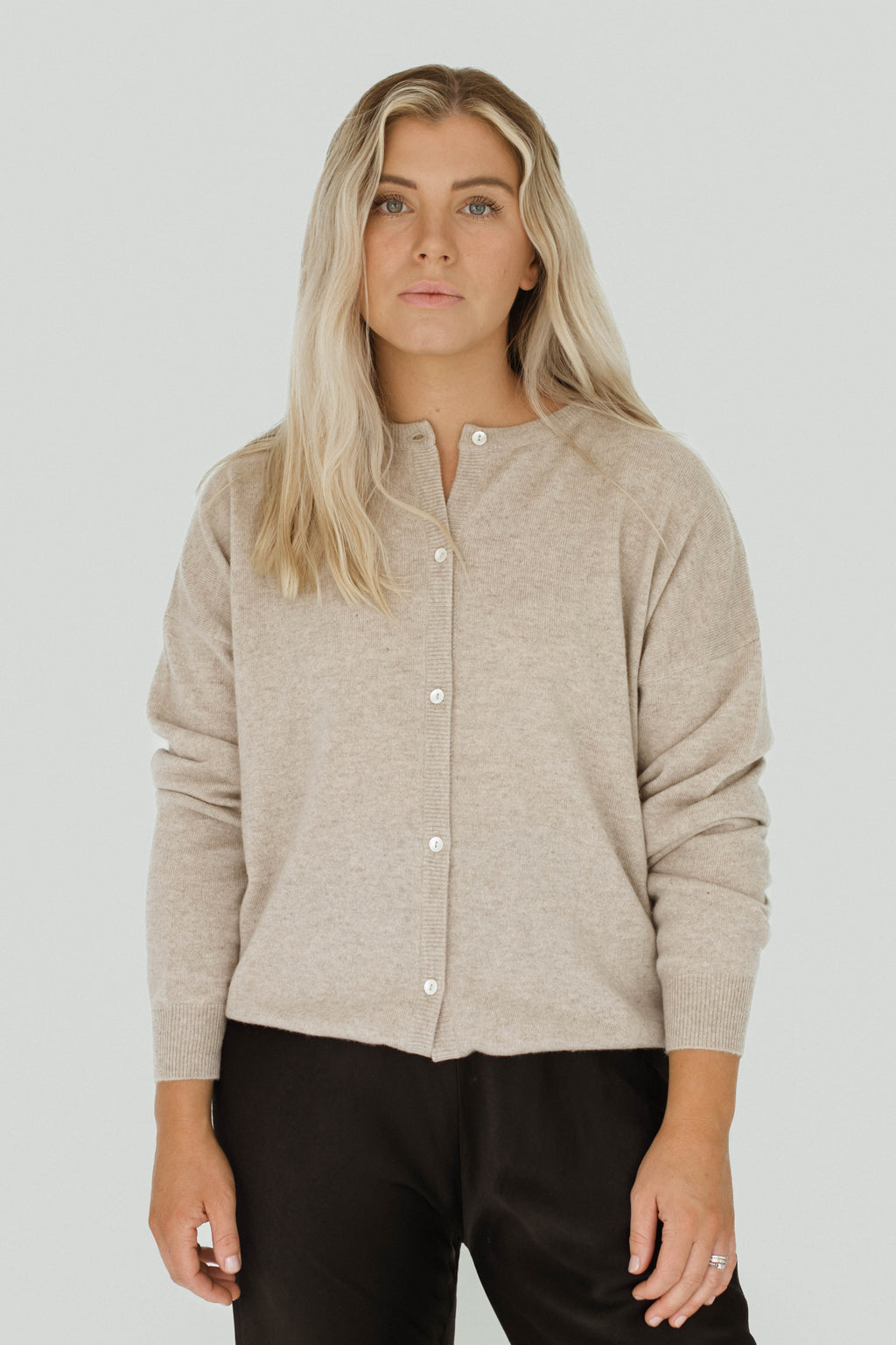 Preorder Cashmere Cardigan - Oatmeal
