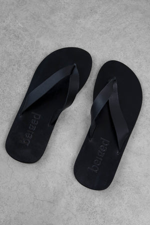 Leather flip flops - black