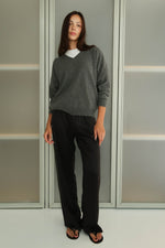 Cashmere V neck - Dark Grey